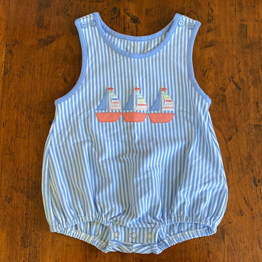 NWOT - Serendipity sailboat bubble onesie